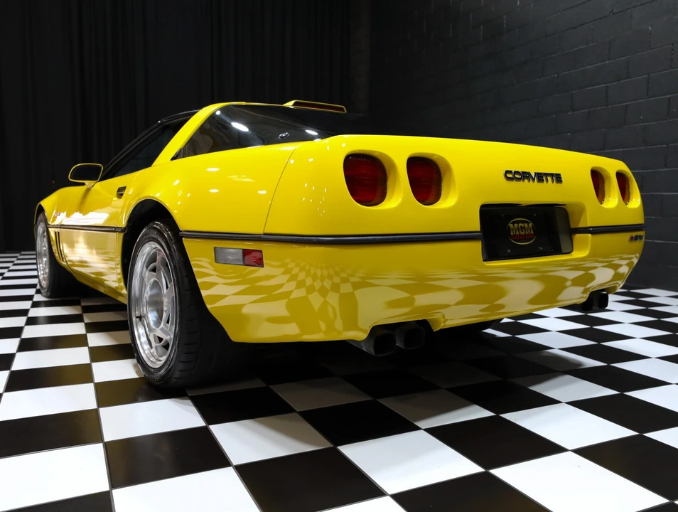 1990 Chevrolet Corvette C4 ZR1 - Image 24 of 31