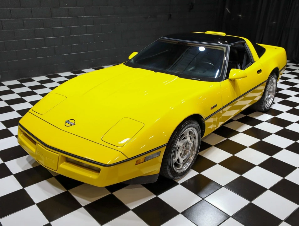 1990 Chevrolet Corvette C4 ZR1 - Image 5 of 31