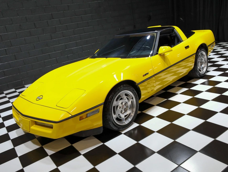 1990 Chevrolet Corvette C4 ZR1 - Image 7 of 31