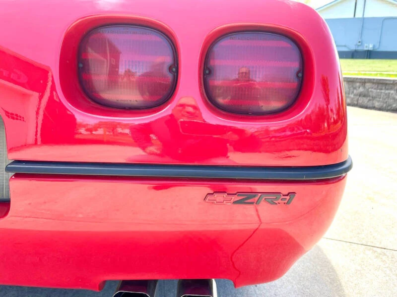 1990 Chevrolet Corvette C4 ZR1 - Image 9 of 31