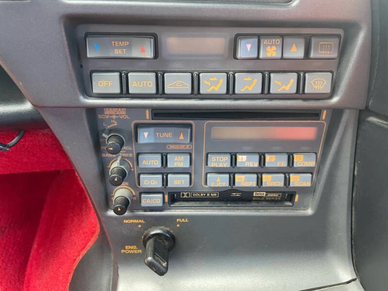 1990 Chevrolet Corvette C4 ZR1 - Image 26 of 31