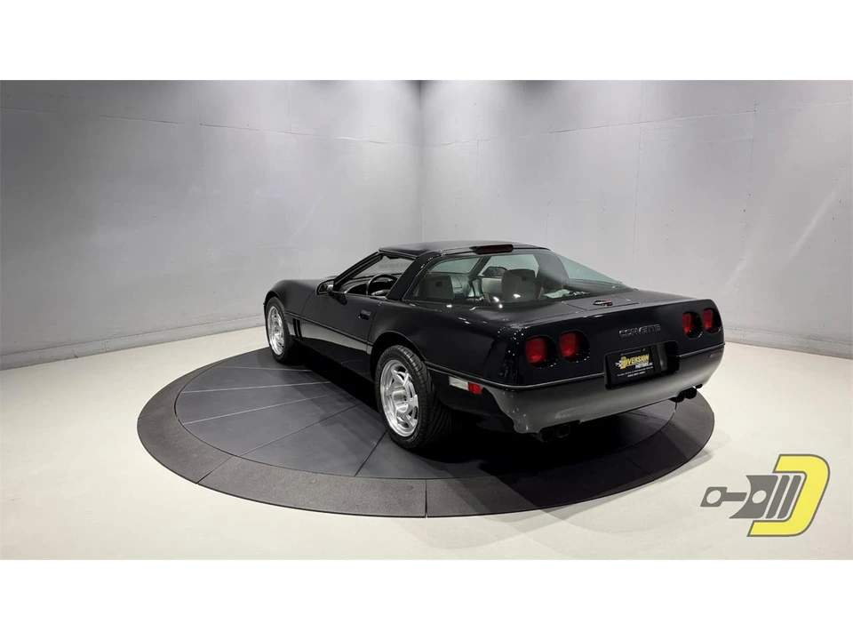 1990 Chevrolet Corvette C4 ZR1 - Image 5 of 31