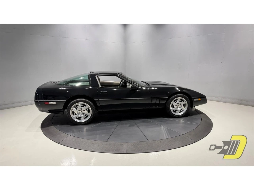 1990 Chevrolet Corvette C4 ZR1 - Image 10 of 31