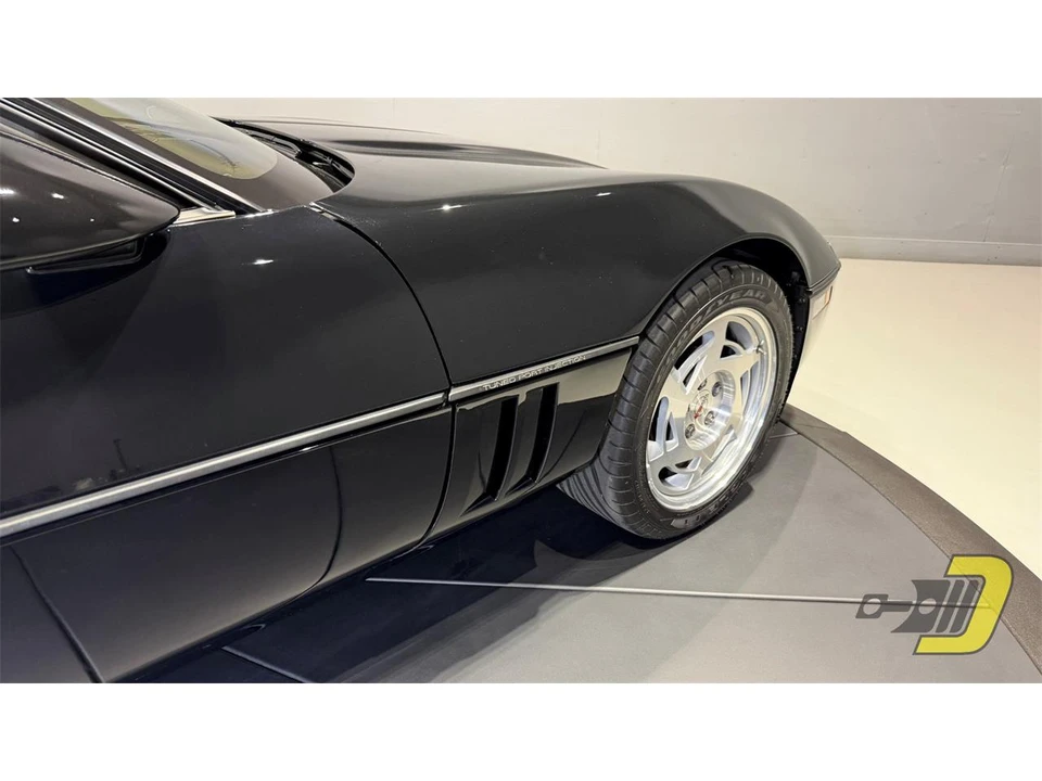 1990 Chevrolet Corvette C4 ZR1 - Image 21 of 31
