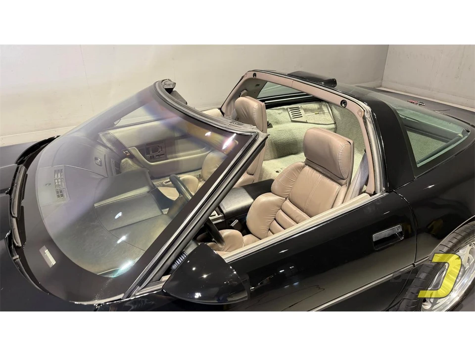 1990 Chevrolet Corvette C4 ZR1 - Image 29 of 31