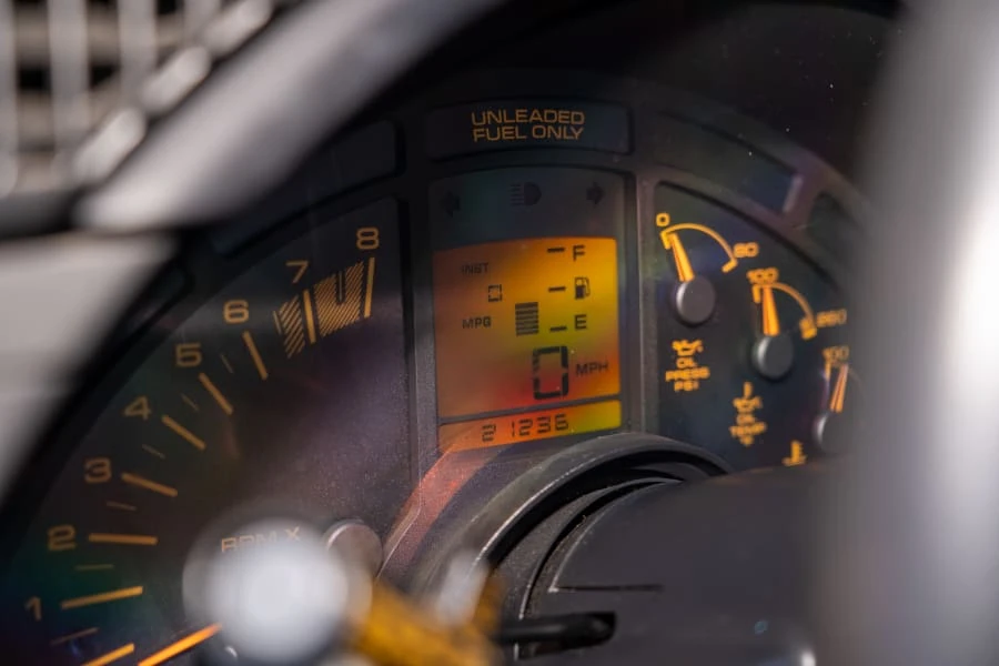 1990 Chevrolet Corvette C4 ZR1 - Image 22 of 31
