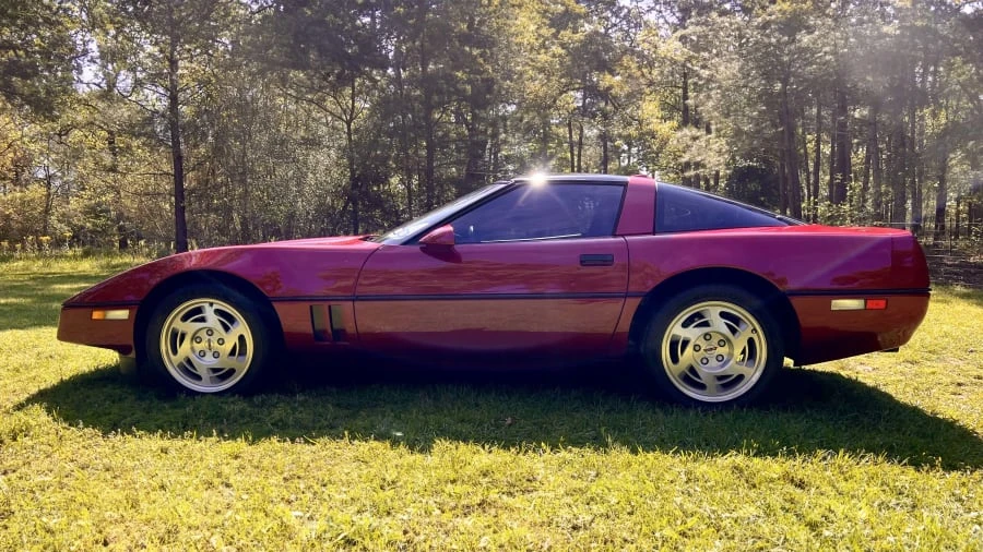 1990 Chevrolet Corvette C4 ZR1 - Image 2 of 12