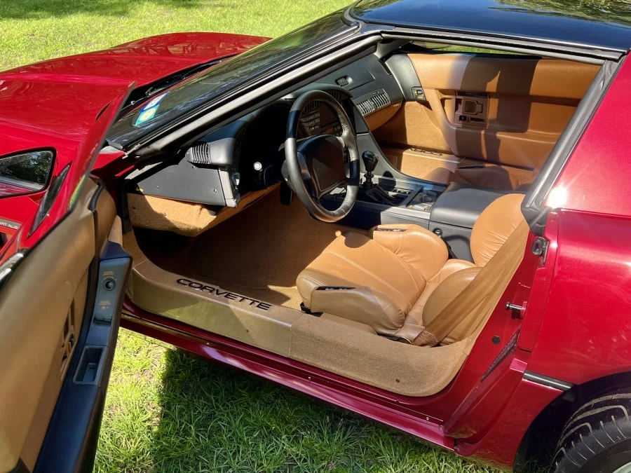 1990 Chevrolet Corvette C4 ZR1 - Image 7 of 12