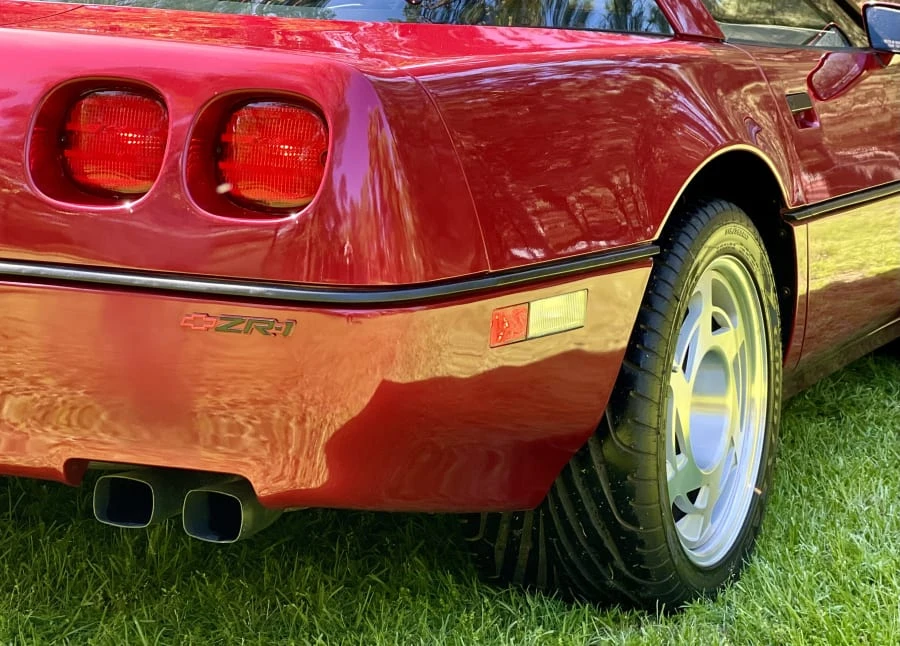 1990 Chevrolet Corvette C4 ZR1 - Image 6 of 12