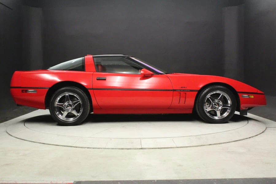 1990 Chevrolet Corvette C4 ZR1 - Image 7 of 8