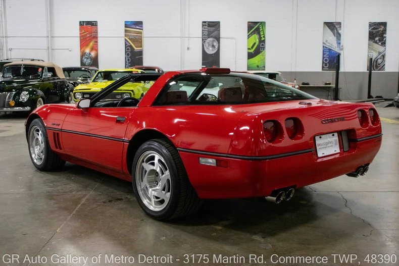 1990 Chevrolet Corvette C4 ZR1 - Image 5 of 31