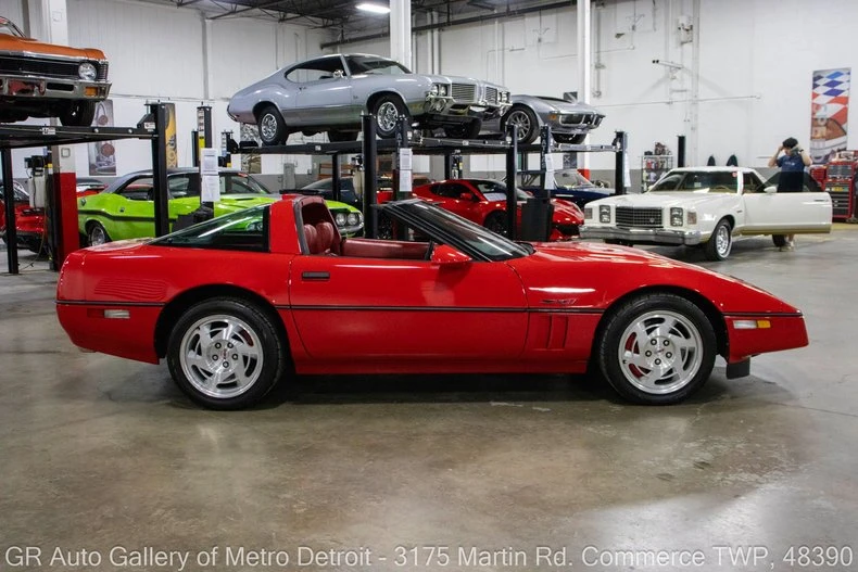 1990 Chevrolet Corvette C4 ZR1 - Image 9 of 31