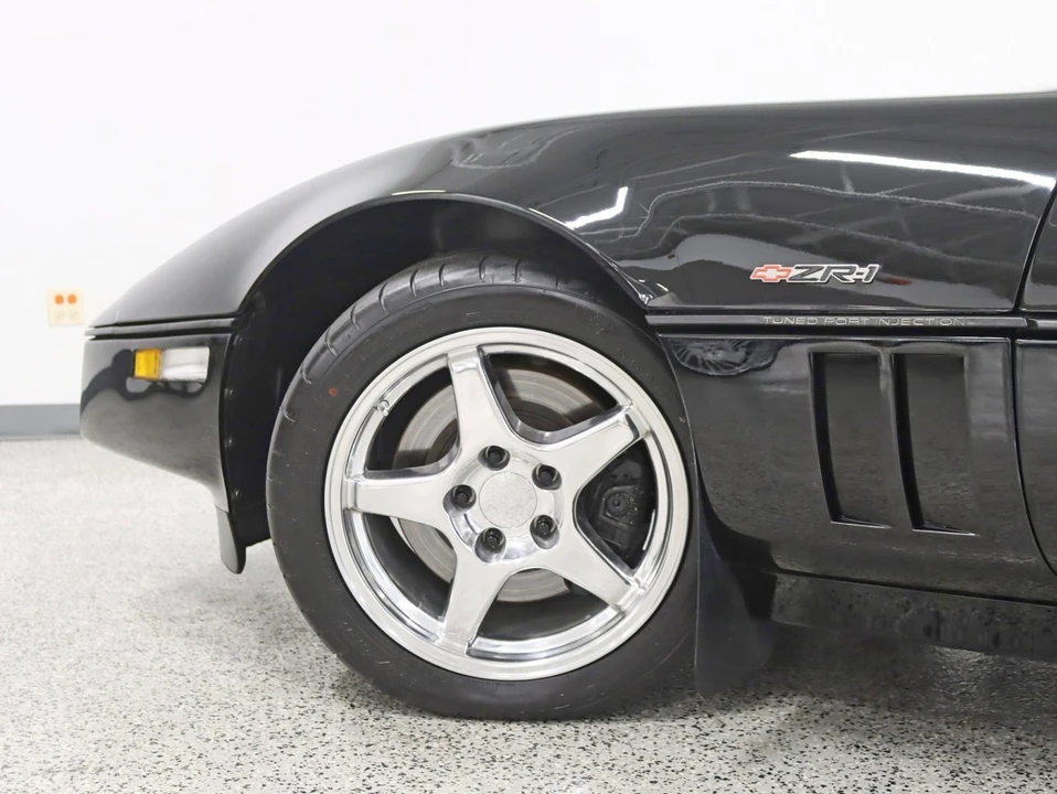 1990 Chevrolet Corvette C4 - Image 16 of 21