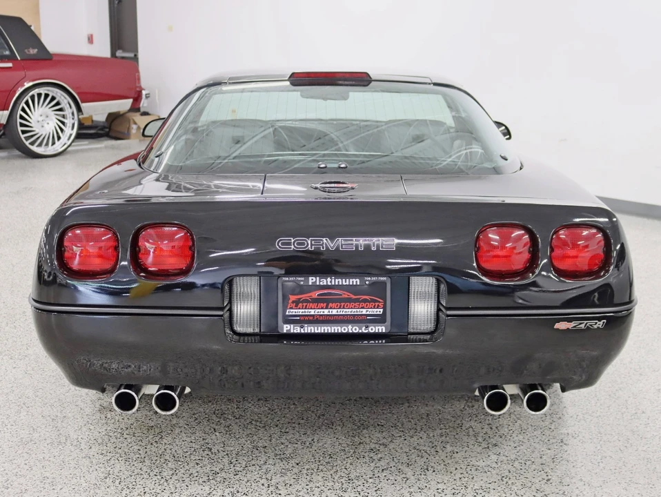 1990 Chevrolet Corvette C4 - Image 17 of 21