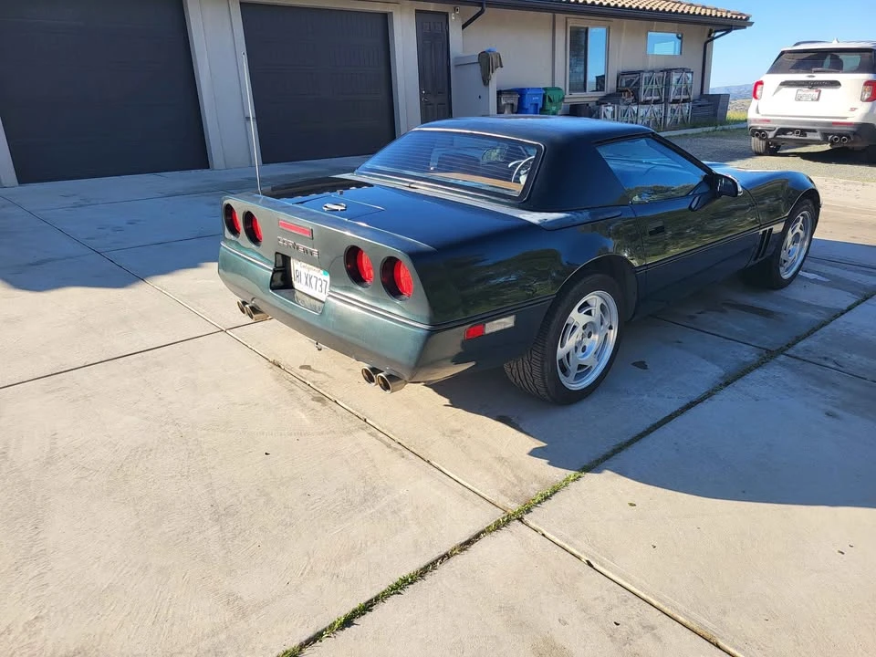 1990 Chevrolet Corvette C4 - Image 6 of 10