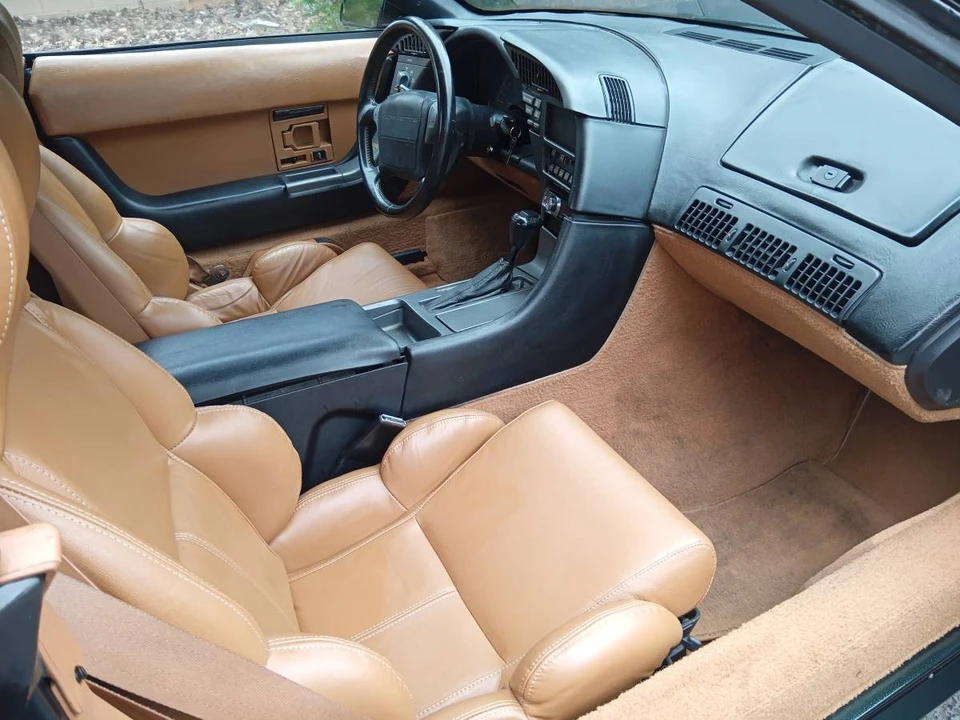 1990 Chevrolet Corvette C4 - Image 14 of 17