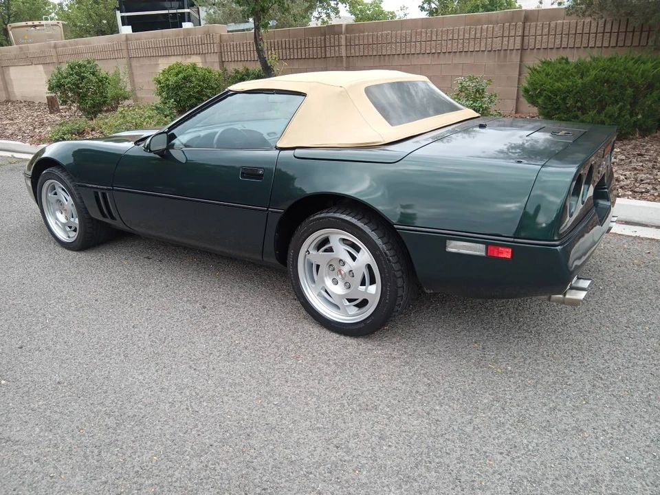 1990 Chevrolet Corvette C4 - Image 6 of 17