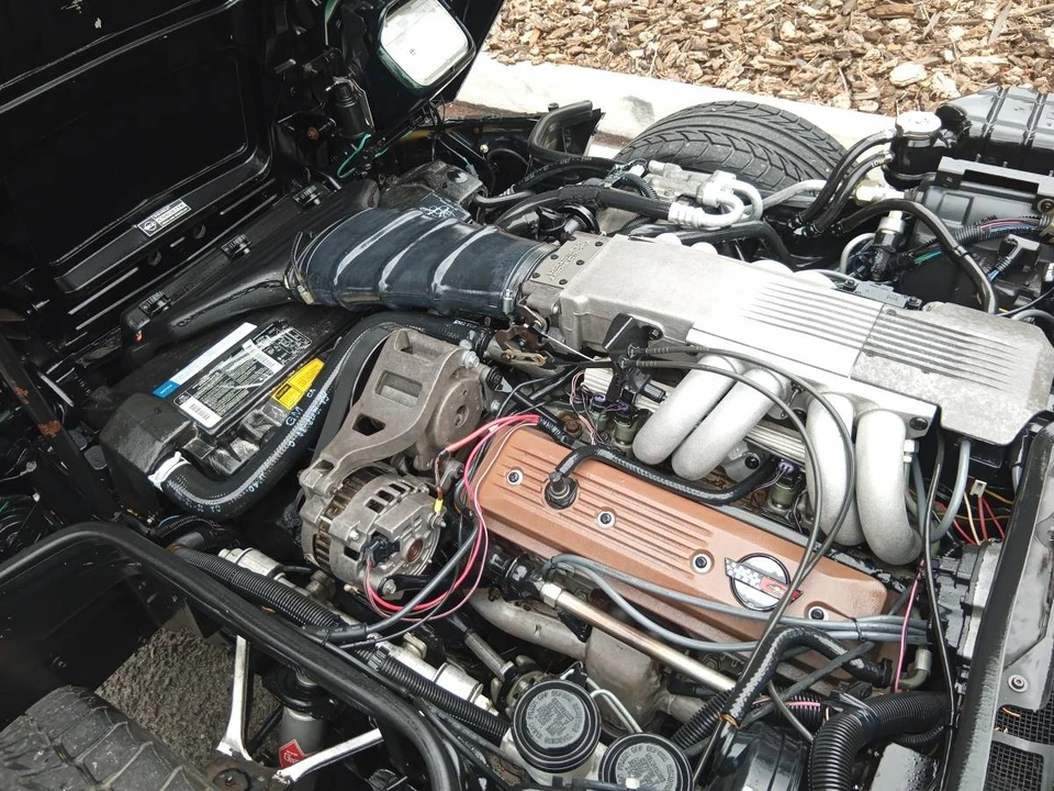 1990 Chevrolet Corvette C4 - Image 15 of 17