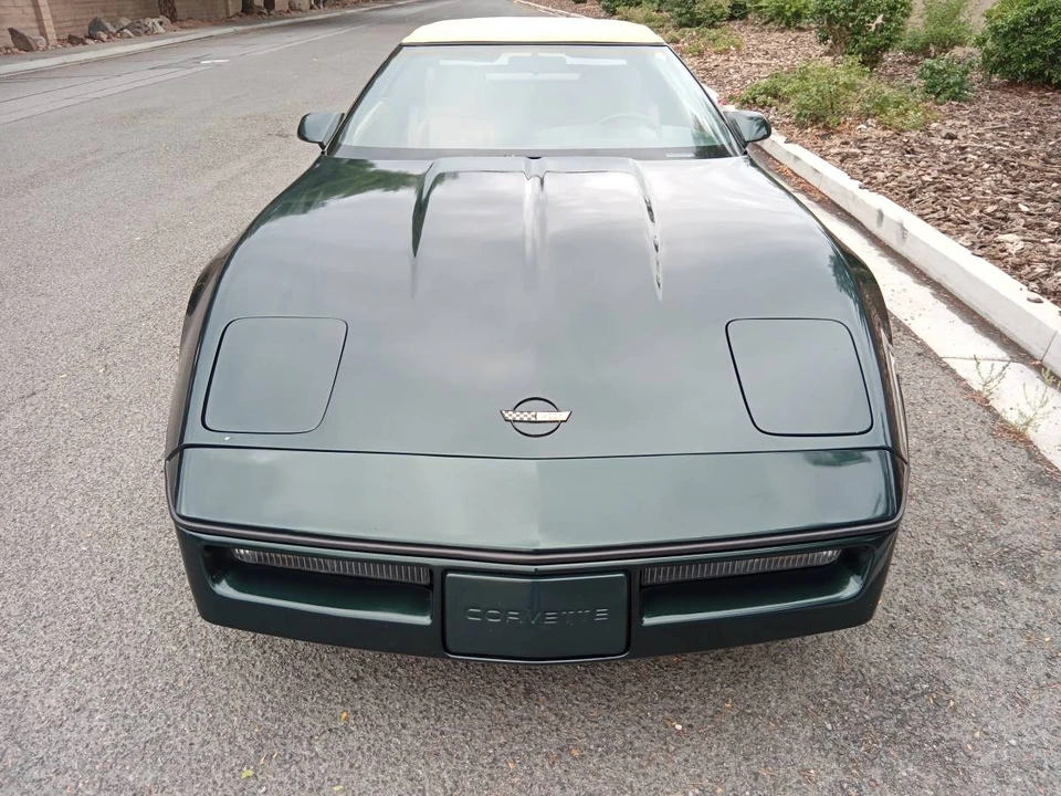 1990 Chevrolet Corvette C4 - Image 10 of 17