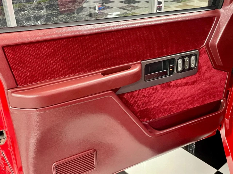 1990 Chevrolet C/K 4th Gen - Image 13 of 28