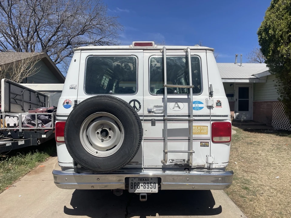 1990 Chevrolet G-Series Van - Image 3 of 15