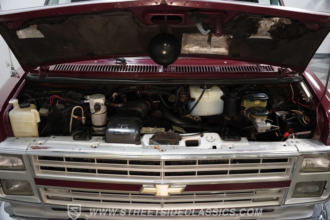 1990 Chevrolet G-Series Van - Image 3 of 21