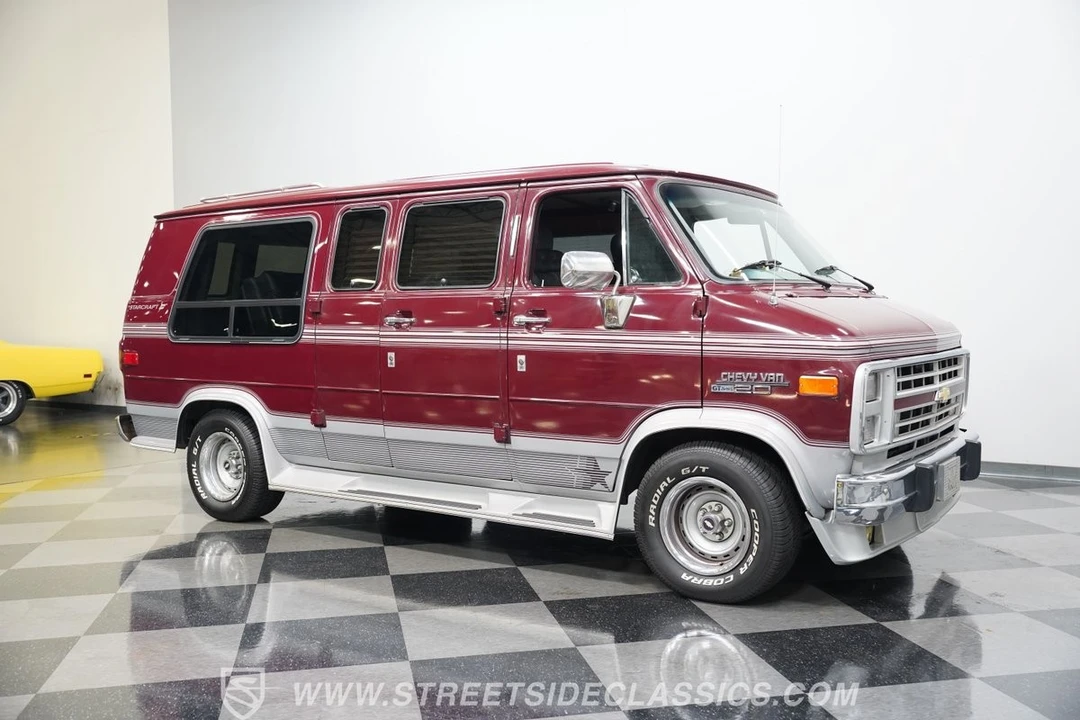 1990 Chevrolet G-Series Van - Image 15 of 21