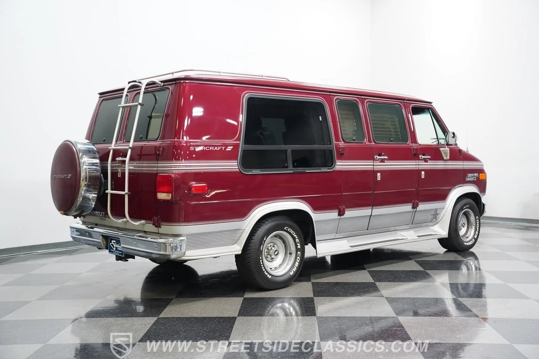 1990 Chevrolet G-Series Van - Image 12 of 21