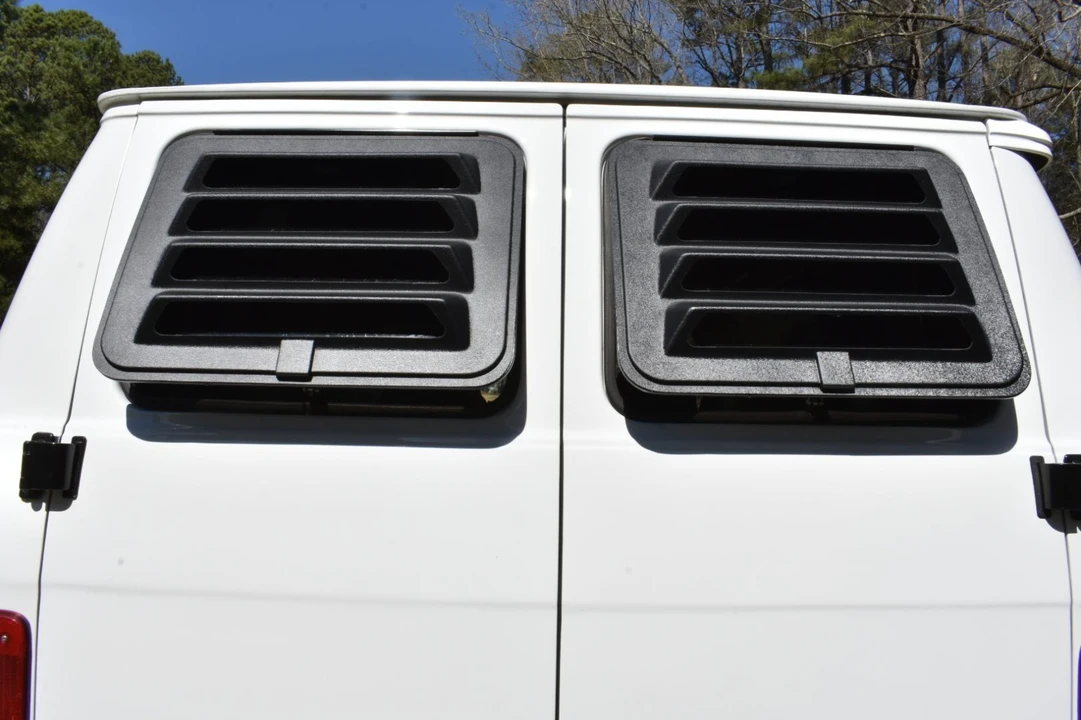 1990 Chevrolet G-Series Van - Image 17 of 21