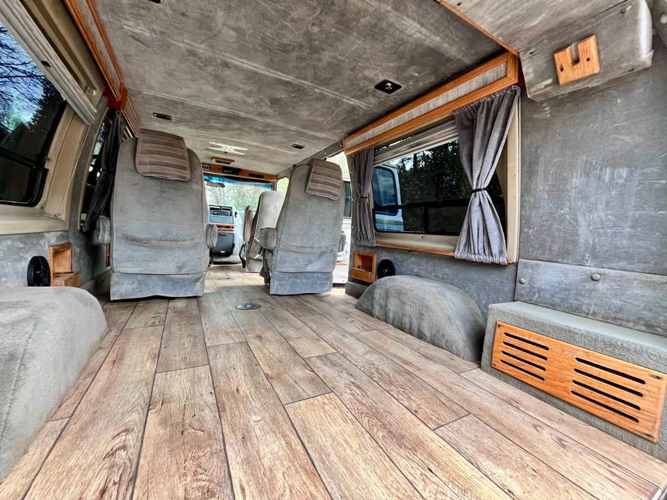 1990 Chevrolet G-Series Van - Image 21 of 21