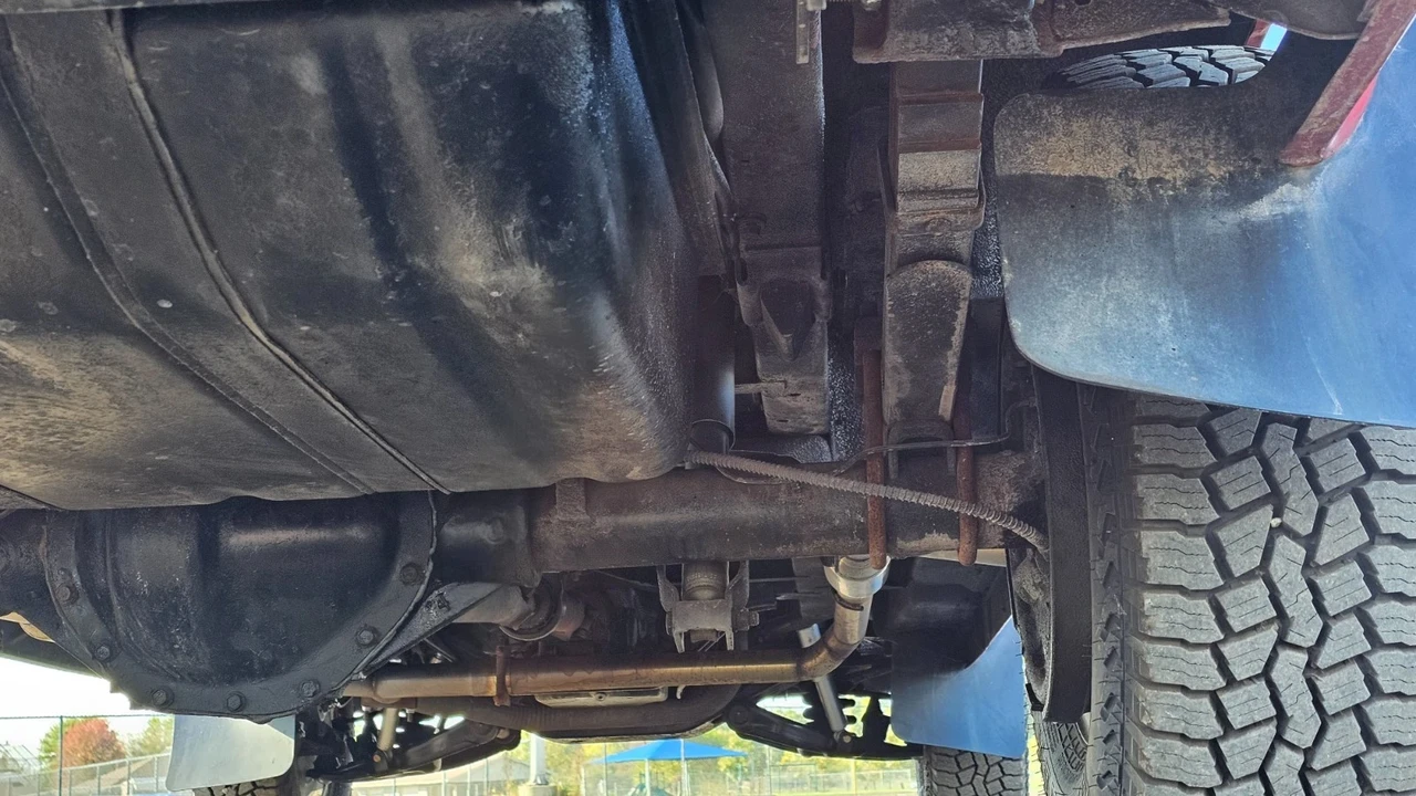1990 Chevrolet G-Series Van - Image 16 of 21
