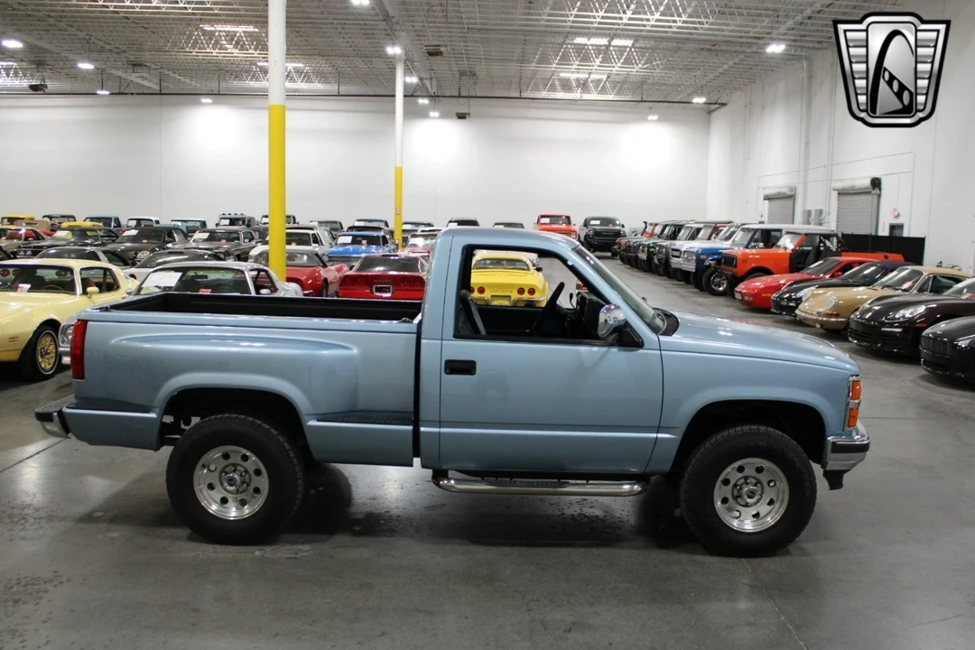 1990 Chevrolet C/K 4th Gen - Image 7 of 12