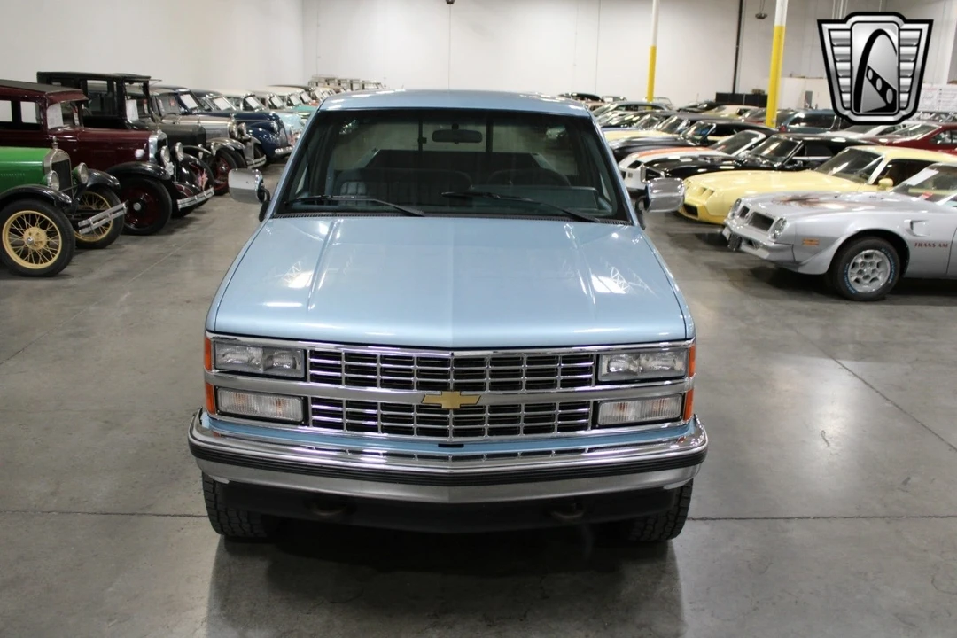 1990 Chevrolet C/K 4th Gen - Image 3 of 12
