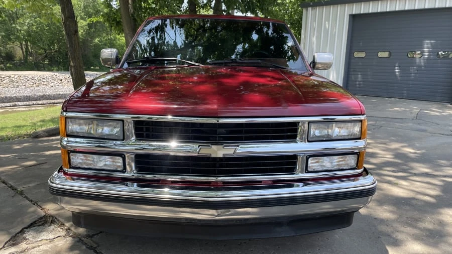 1990 Chevrolet C/K 4th Gen - Image 27 of 30