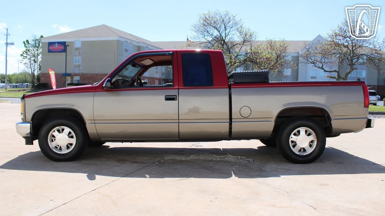1990 Chevrolet 454 SS - Image 8 of 12
