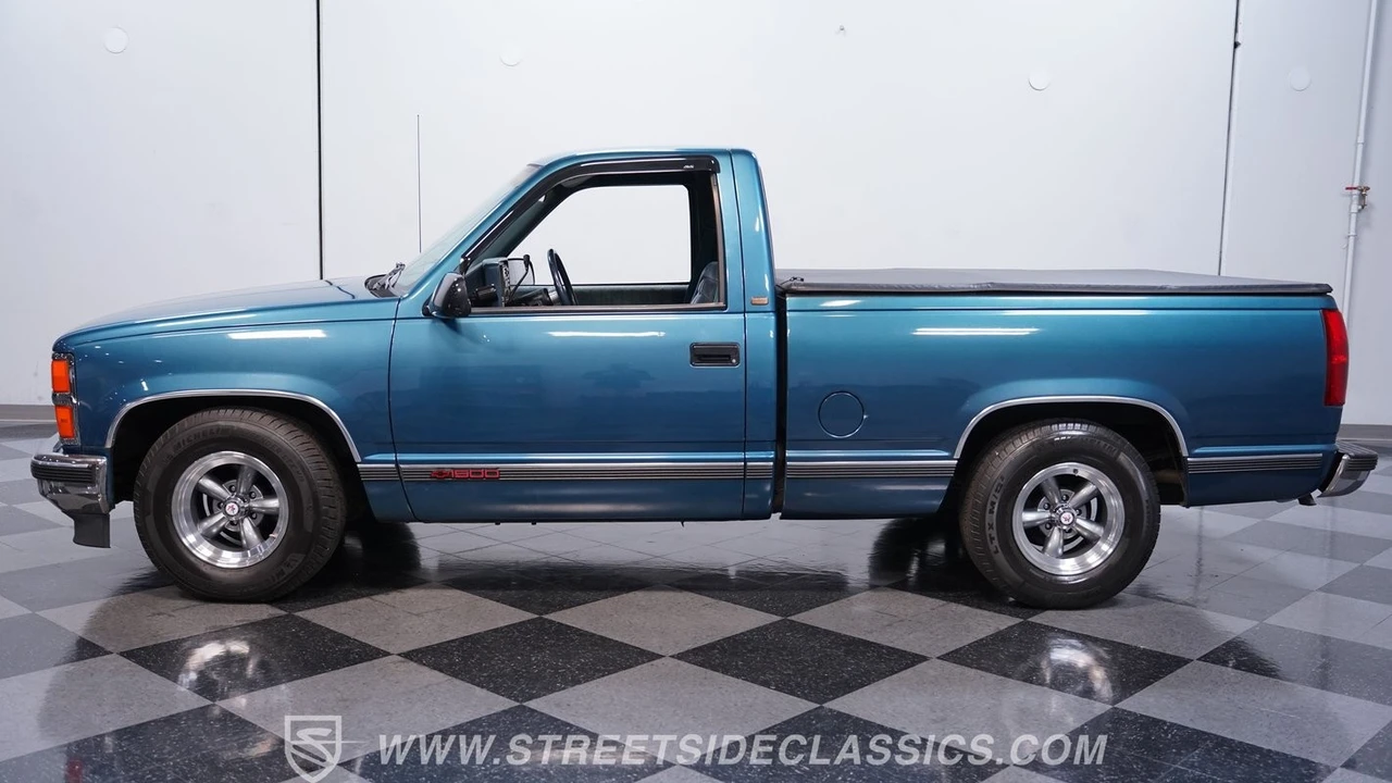 1990 Chevrolet C/K 4th Gen - Image 3 of 12