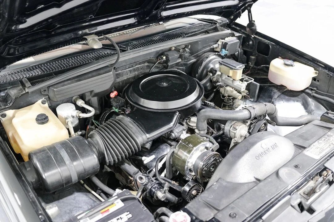1990 Chevrolet SS - Image 22 of 27