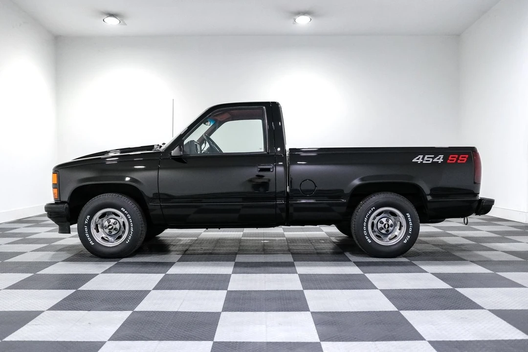 1990 Chevrolet SS - Image 4 of 27