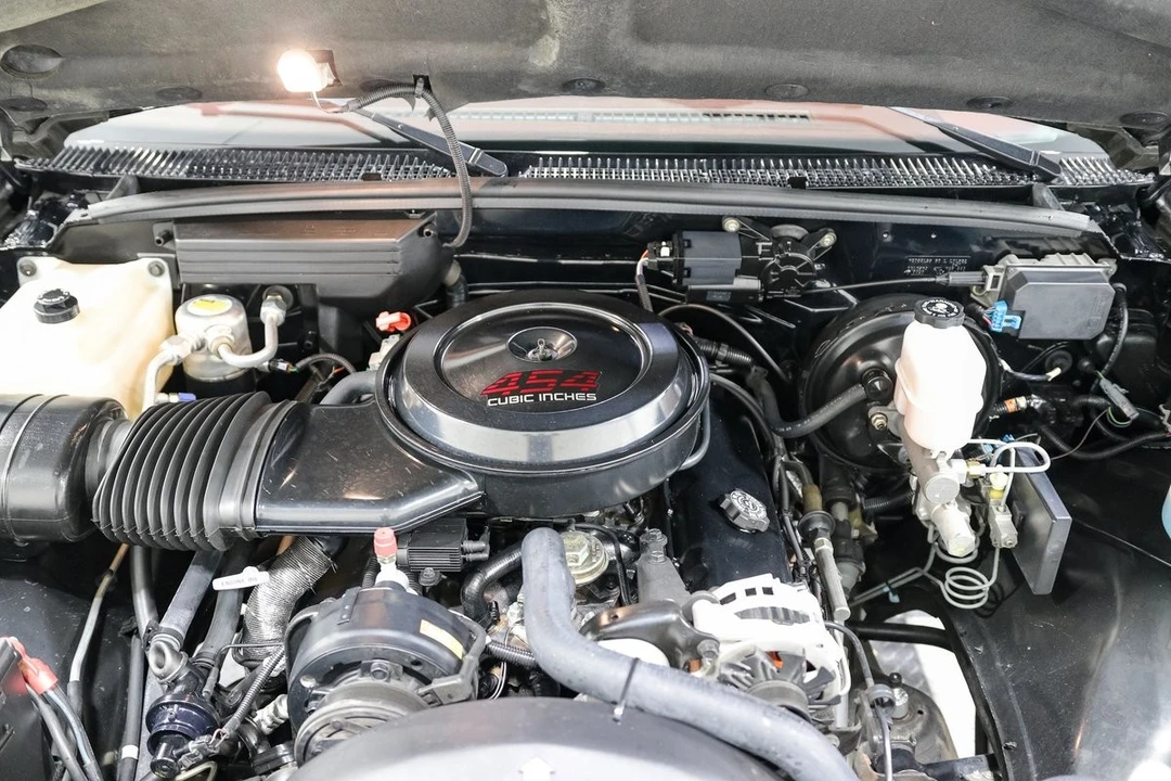 1990 Chevrolet SS - Image 22 of 28