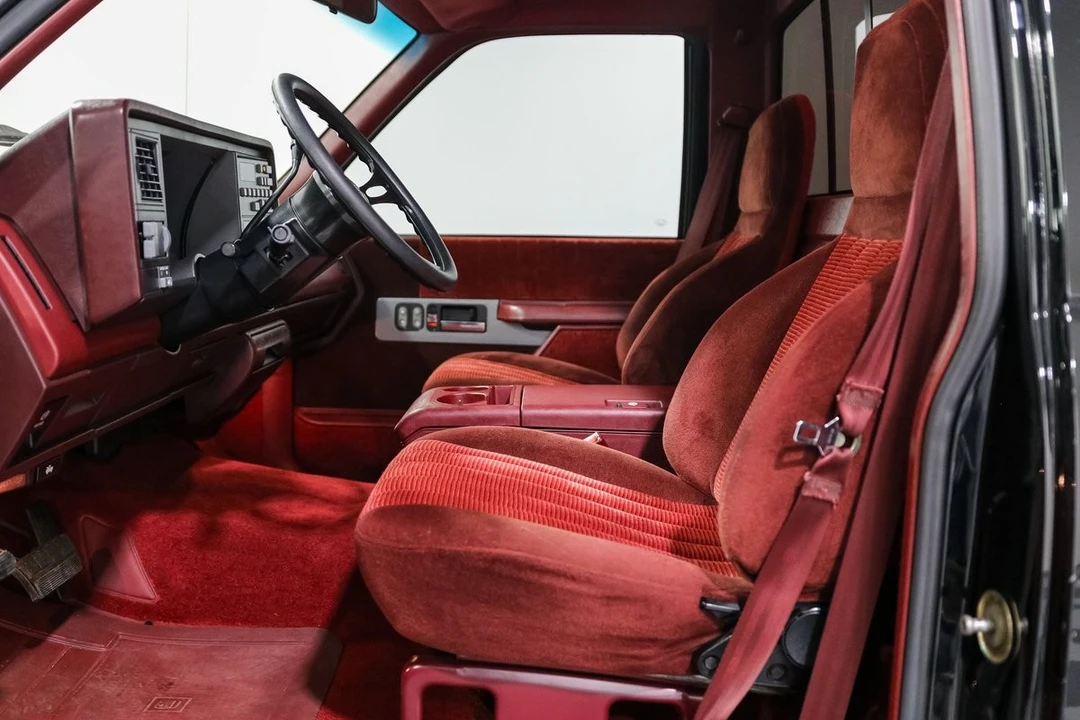 1990 Chevrolet SS - Image 12 of 28