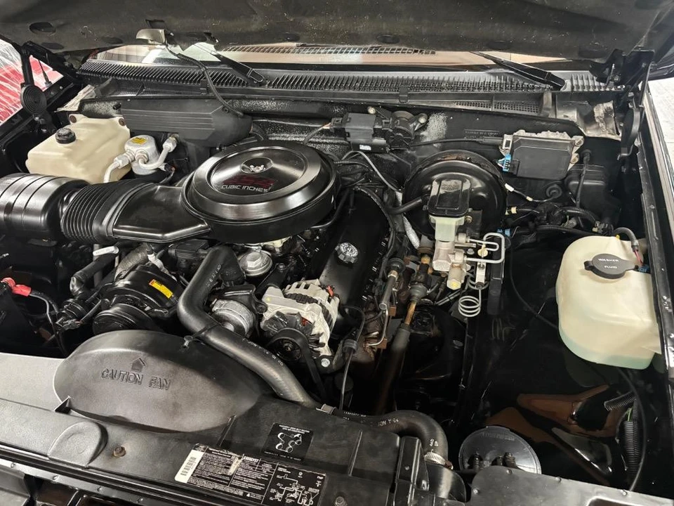 1990 Chevrolet 454 SS - Image 4 of 31