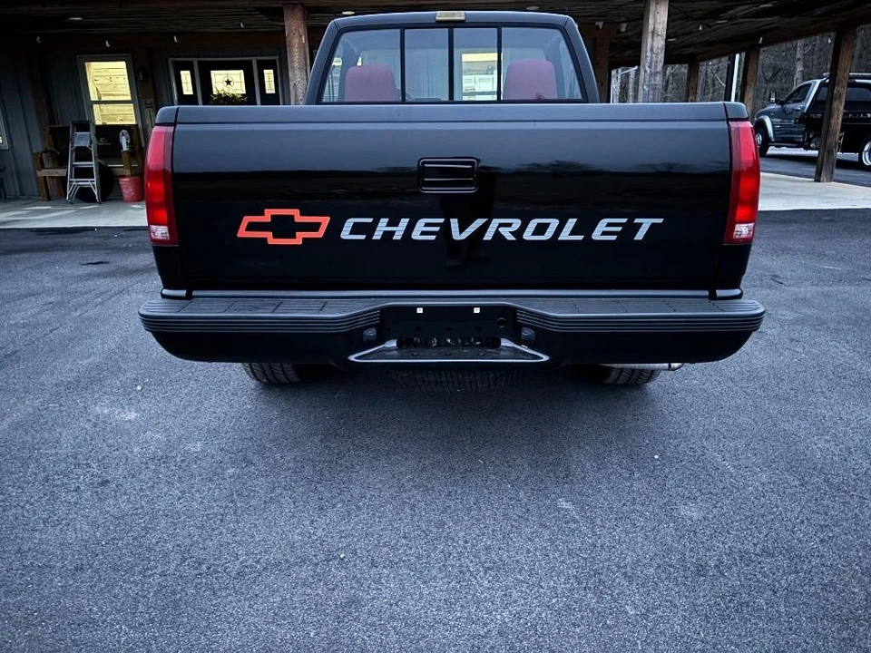 1990 Chevrolet 454 SS - Image 25 of 31