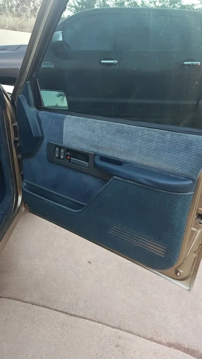 1990 Chevrolet C/K 4th Gen - Image 7 of 9