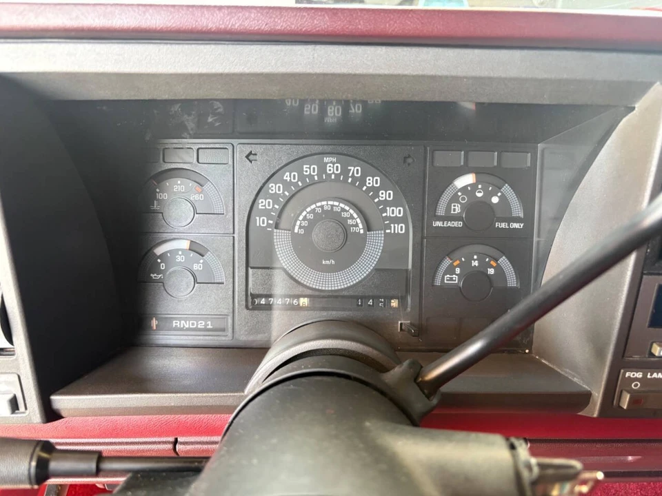 1990 Chevrolet C/K - Image 27 of 31