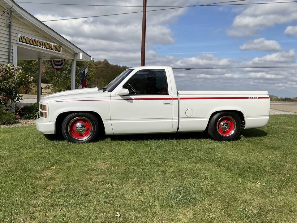 1990 Chevrolet 454 SS - Image 3 of 21