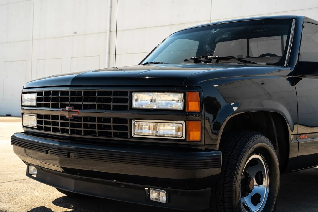 1990 Chevrolet 454 SS - Image 18 of 31