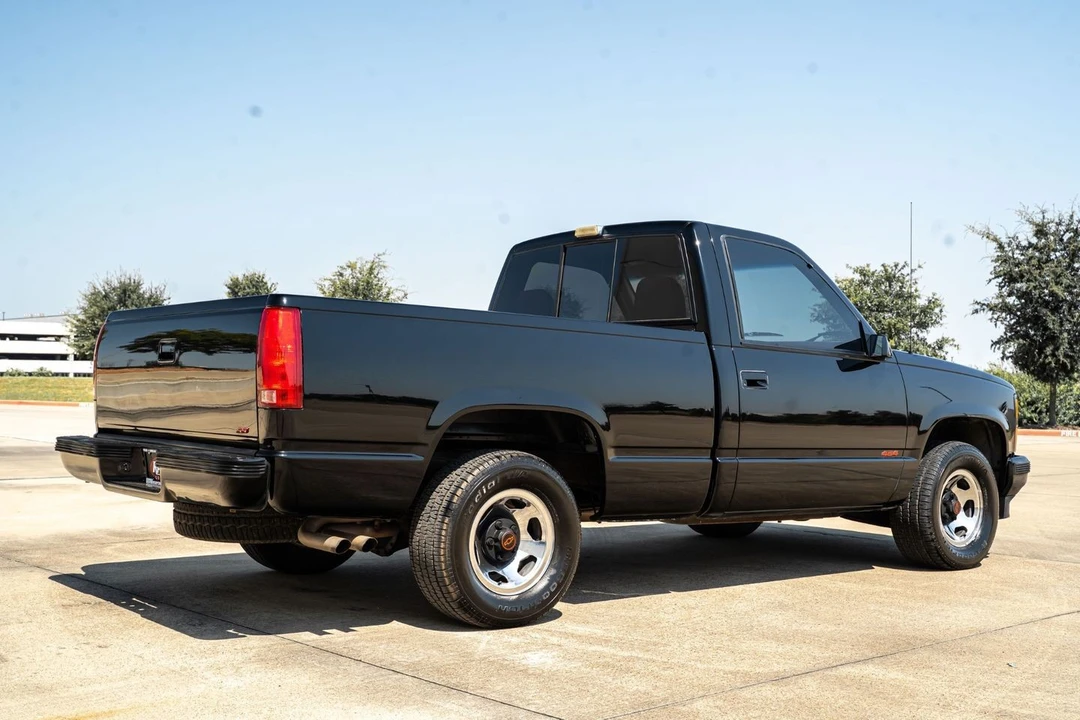 1990 Chevrolet 454 SS - Image 12 of 31