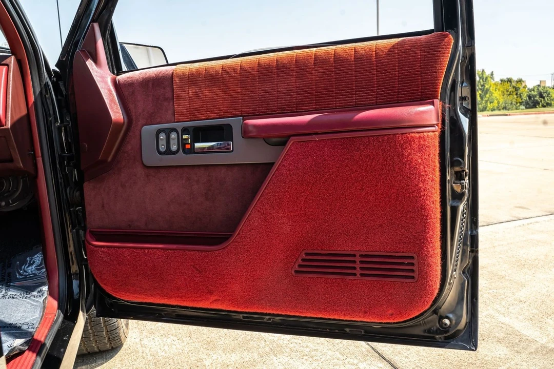 1990 Chevrolet 454 SS - Image 26 of 31