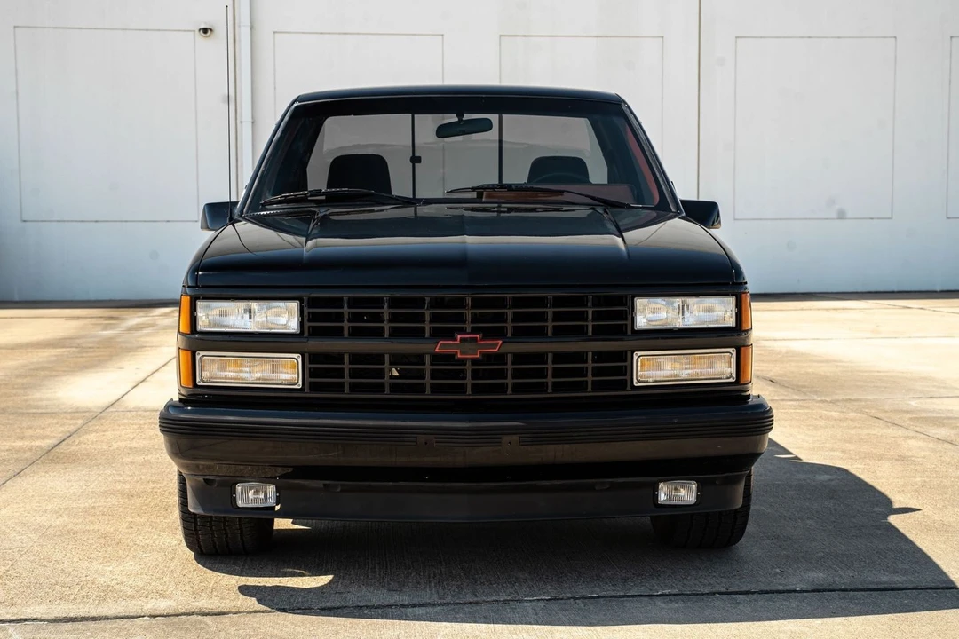 1990 Chevrolet 454 SS - Image 9 of 31
