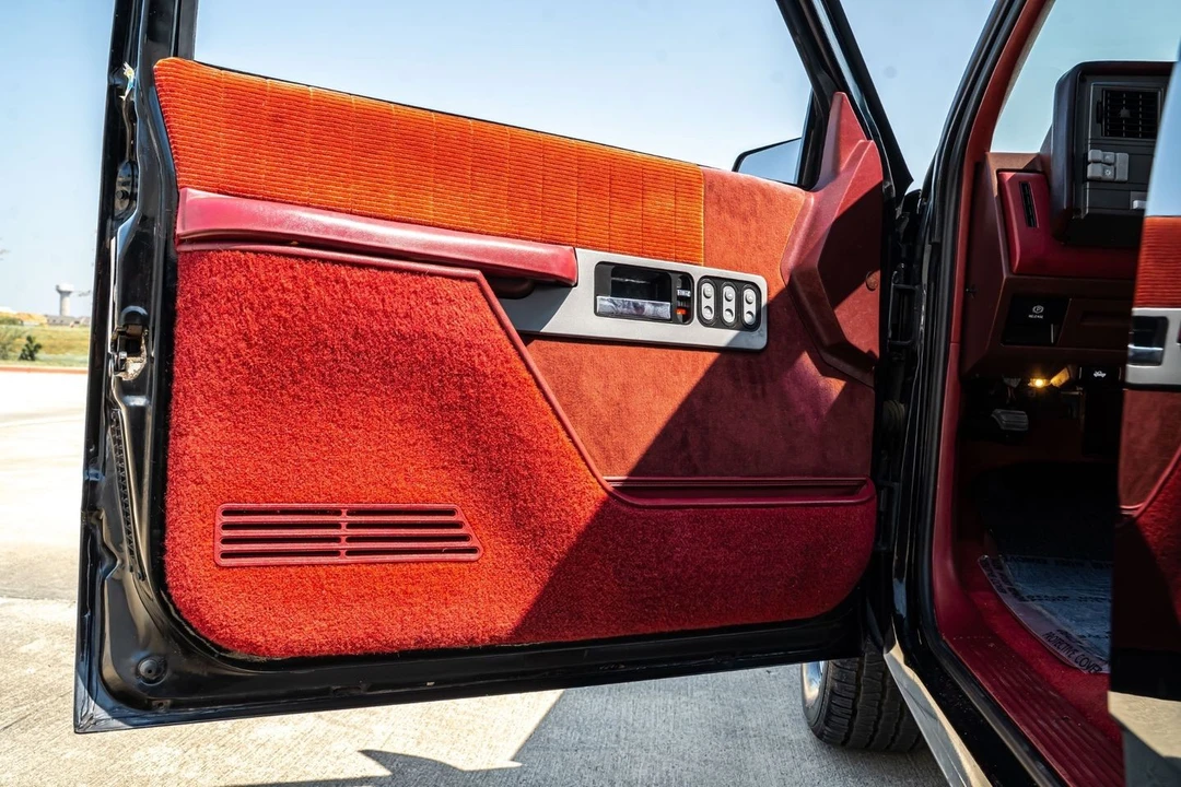1990 Chevrolet 454 SS - Image 20 of 31